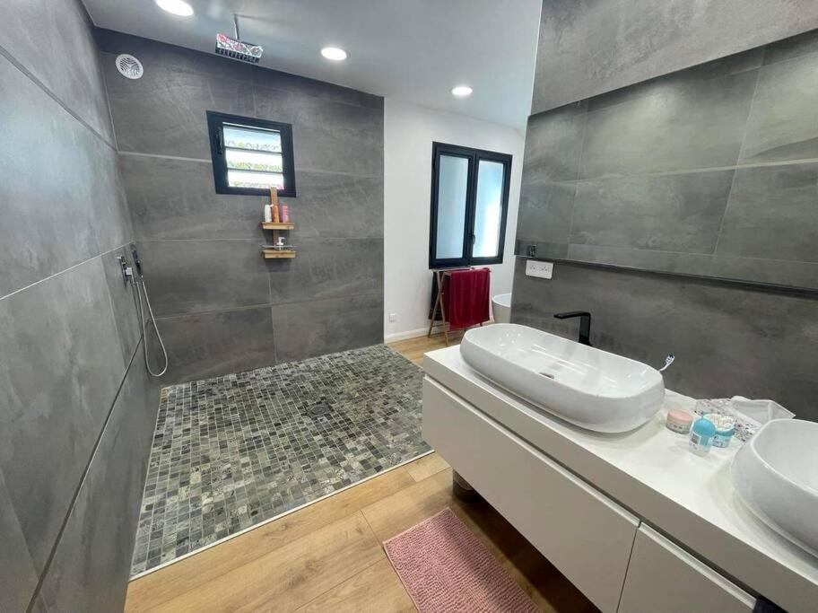 La Villa Jujubes Avec Piscine Chauffee - 5 Chambres Spacieuses Le Bois de Nefles  المظهر الخارجي الصورة